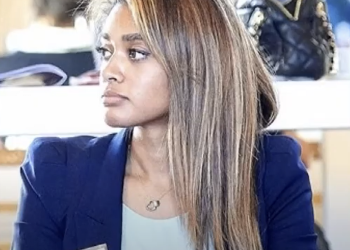 Sarah Jones  – A journalist breaking down the news beyond the headlines