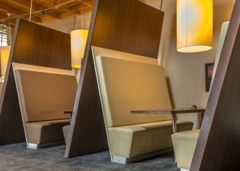 Restaurant Seating: The Benefits Of Investing In High-Quality Booths