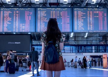 5 Ways to Experience More and Pay Less When Traveling