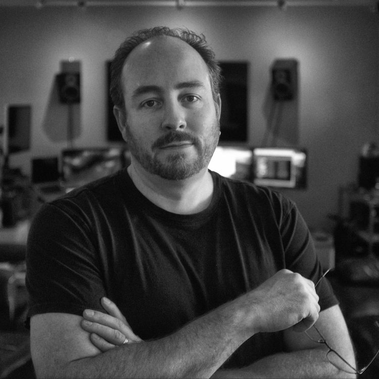 Director, Designer, and VFX Artist Matt Hartle Dives Deep Into the World of Science Fiction with His Bestselling Book ‘Of Courage and Sacrifice’.