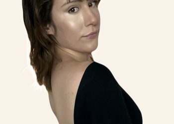 An entrepreneurial talent, a woman of positive force and a creative soul, meet Danielle Nicole Baker.