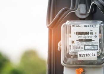 Fast and Easy Ways to Compare Business Electricity Tariffs in the UK