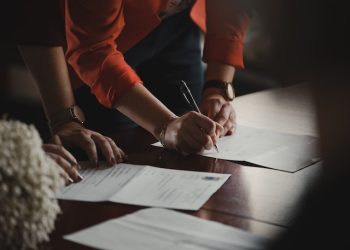 Philadelphia Resume Writers: Helping You Stand Out in a Competitive Job Market