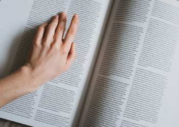 Comprehensive Guidance on Writing a Literature Review