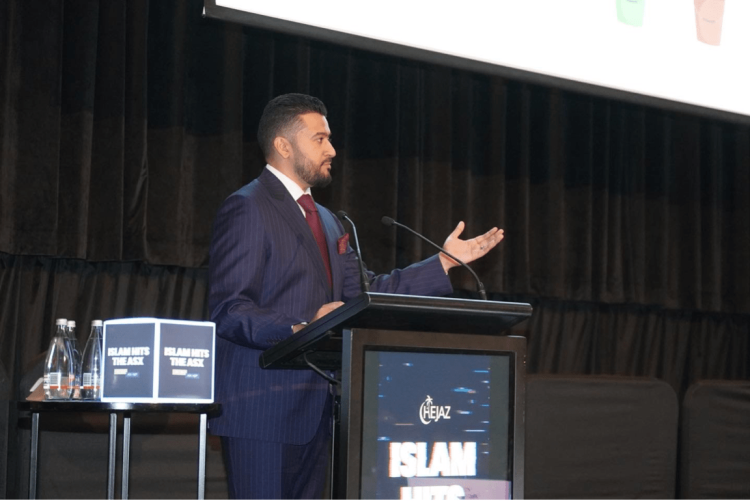 Building Bridges between Islamic Finance and Conventional Banking
