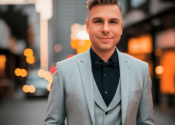 Cory Chamberlain’s Top 20 Ways Small Businesses Can Compete with Goliaths using AI