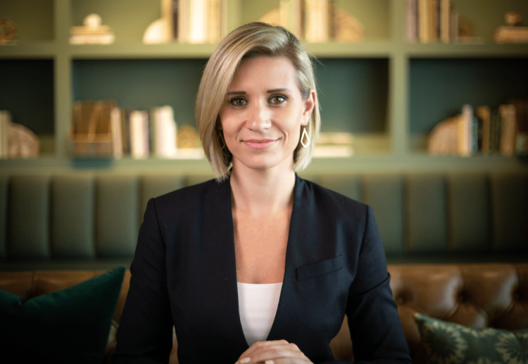 Crafting Experiences, Shaping Success: The Inspiring Journey of Oana Borcoman and EVOKE: An Experience Agency