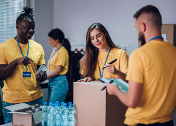 Heath Cartwright Explores The Ripple Effect of Community Support: How Your Actions Can Make a Difference
