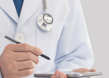 Effective Pain Management: Dr. Robert Krug’s Insights into Non-Narcotic Remedies