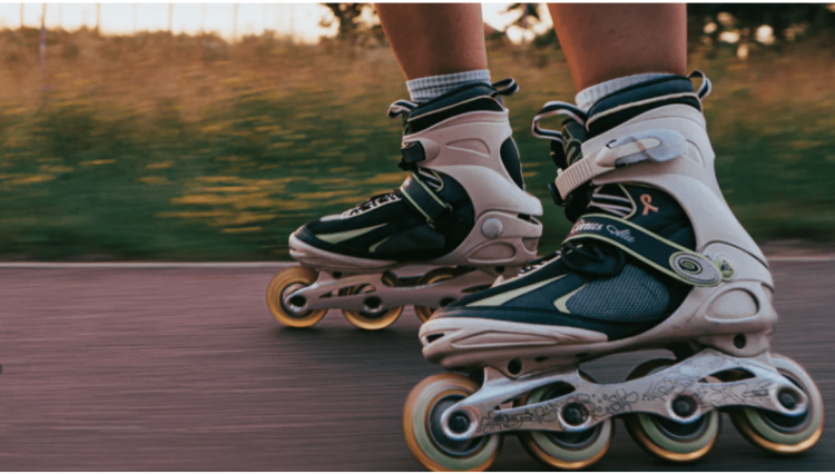 Unveiling the High-Speed World of Competitive Rollerblading: Kiley Bedwell’s Thrilling Journey