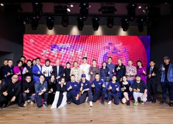 Celebrating the Dragon-Head-Raising Festival Together:  Global Release of Chinese Zodiac Flashmob Documentary “Chinese Dragon Dance Around the World”