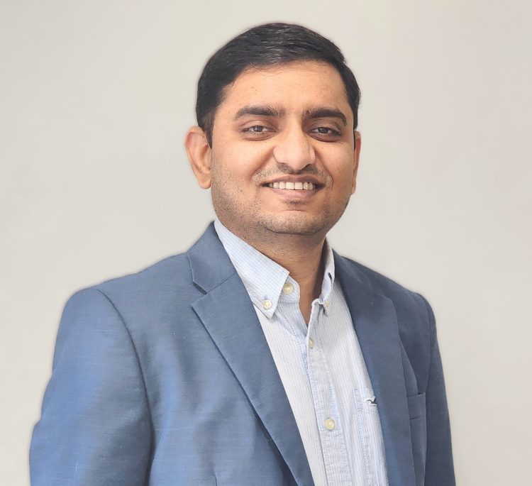 Revolutionizing Healthcare Insurance: An Exclusive Interview with Keyur Patel on the Economic Impact of Cloud Computing and Automation