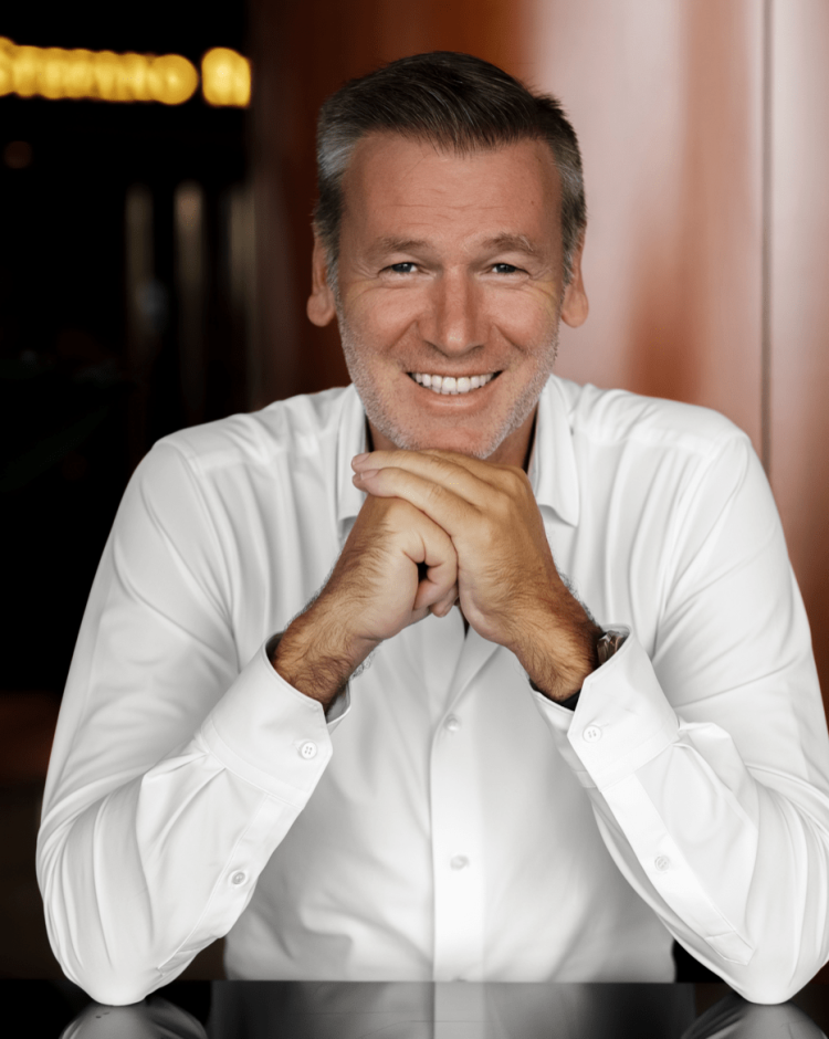 Wolfgang Zulauf’s Pioneering Journey in Banking and SUISSE BANK’s Ascension