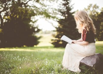 Oracle Kaia Ra on Manifesting Abundance Through Spiritual Practices: A Journey of Divine Embodiment and Sovereignty