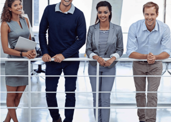 Mastering the Art of Public Speaking: 10 Proven Techniques to Captivate Any Audience from Mordchi Lazar Ostreicher