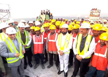 Eknath Shinde Leads Maharashtra’s Infrastructure Overhaul with Major Development Projects