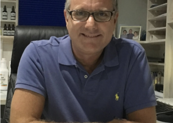Dr. Nicholas Kelly – A Skillful Entrepreneur, Public Speaker, Consultant, Naturopathic Doctor, and Omni-hypnotherapist