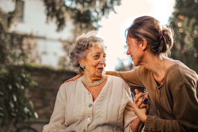 5 Ways to Help Your Senior Loved One Live Better