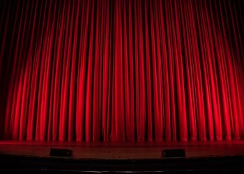 Tips and Strategies for Overcoming Stage Fright for Performers