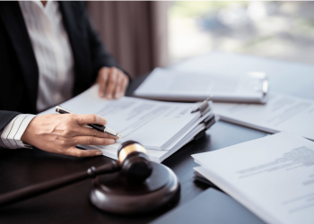 $35,000 Settlement in Raw Chicken Sandwich Case