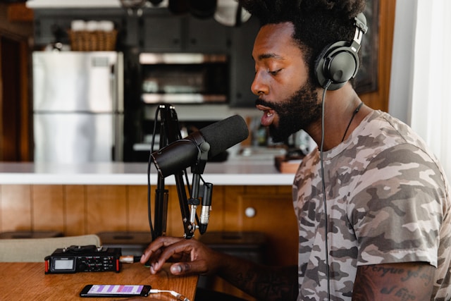 Andrew Byer Explains The Science Behind High-Fidelity Sound: What Makes Audio Truly Premium?