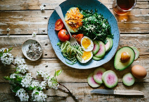 The Holistic Protocol Blueprint: Nutrition, Stem Cells, and Personalized Healing