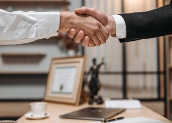 5 Reasons You Need a Lawyer for Your Mesothelioma Claim