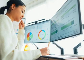 How to Succeed as a Freelance Business Analyst: Lessons from Greg Kutzin