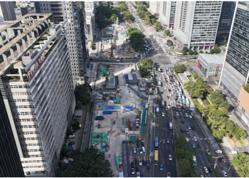 The Sixth Engineering (Xiamen) Co., Ltd. of CCCC Third Harbor Engineering Co., Ltd. Shenzhen Metro Line 20 Project Auxiliary Renovation Project Passes Acceptance