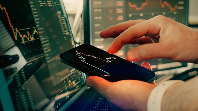 The Ultimate Platform Checklist: Essential Features for Futures Trading, Data Reliability, and Order Execution Speed