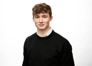 A CEO at 18 and Deciding Not to Go to College: Why Influencer Marketing Strategist Henry Young is Betting on Himself