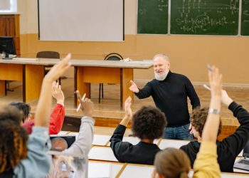 High School Science Mentorship Programs Inspiring the Next Generation: William Steinberg’s Insights