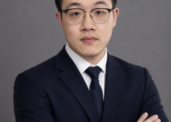 Coordinating Multidimensional Factors and Safeguarding Supply Chain Resilience: The Systematic Practice of Automotive Components Project Management Expert Junzhe Ruan
